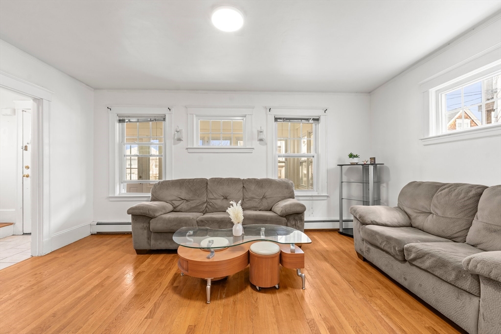 7 Cushman Road