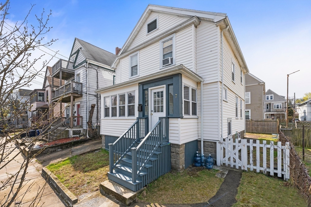 7 Cushman Road
