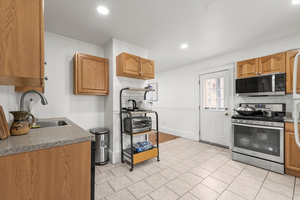 7 Cushman Road