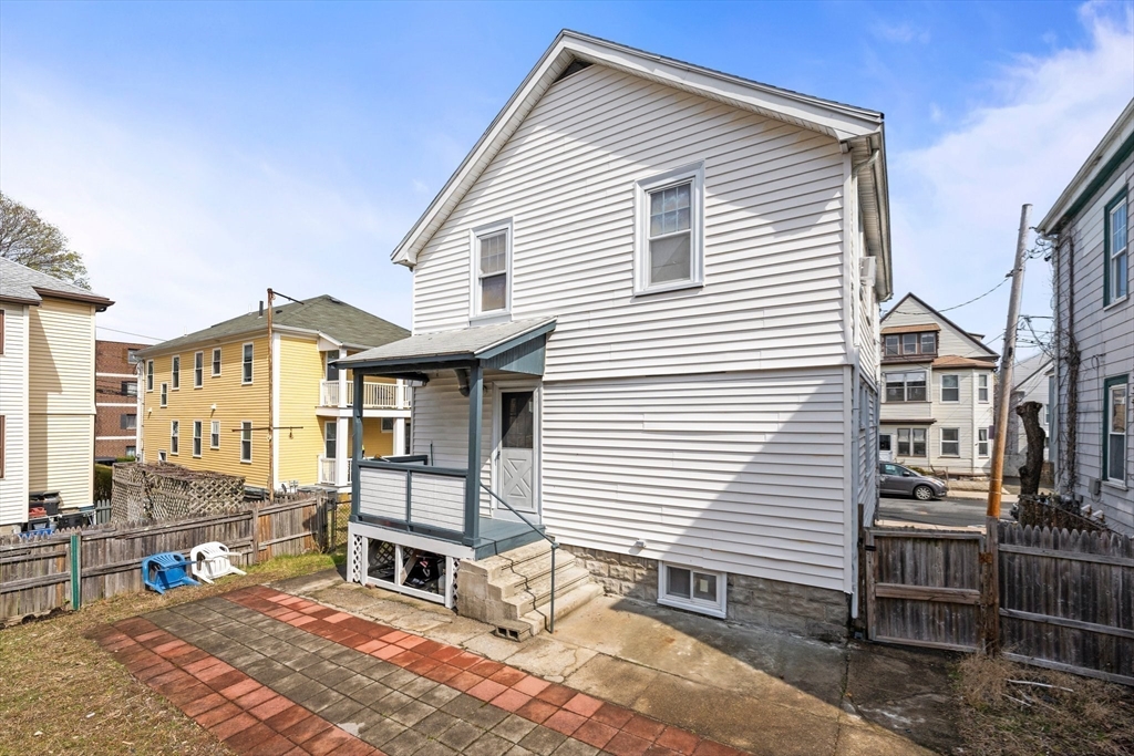 7 Cushman Road