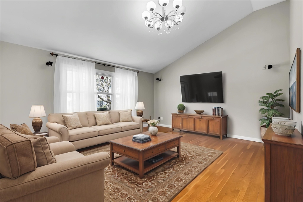 12 Sycamore Rd