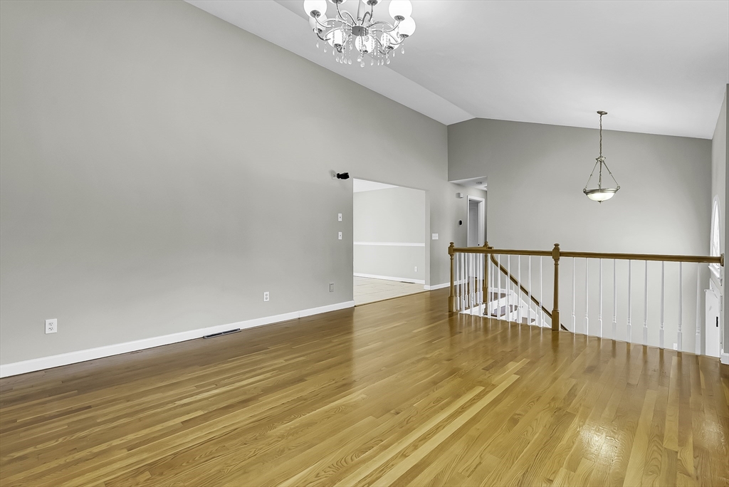 12 Sycamore Rd