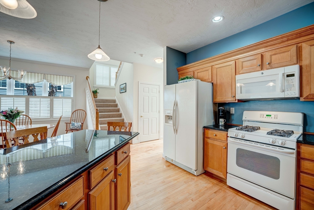 505 Linwood Ct # 505