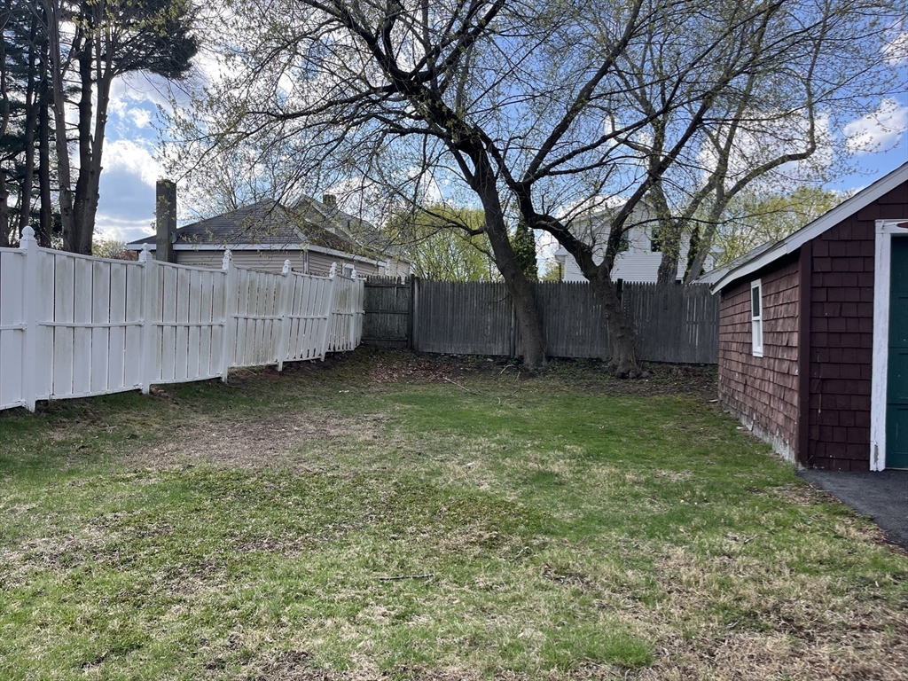 98 Seminole Ave
