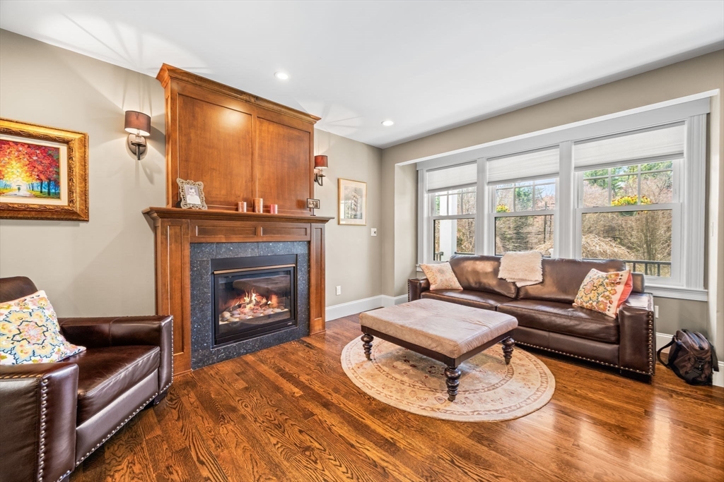 220 Maynard Rd