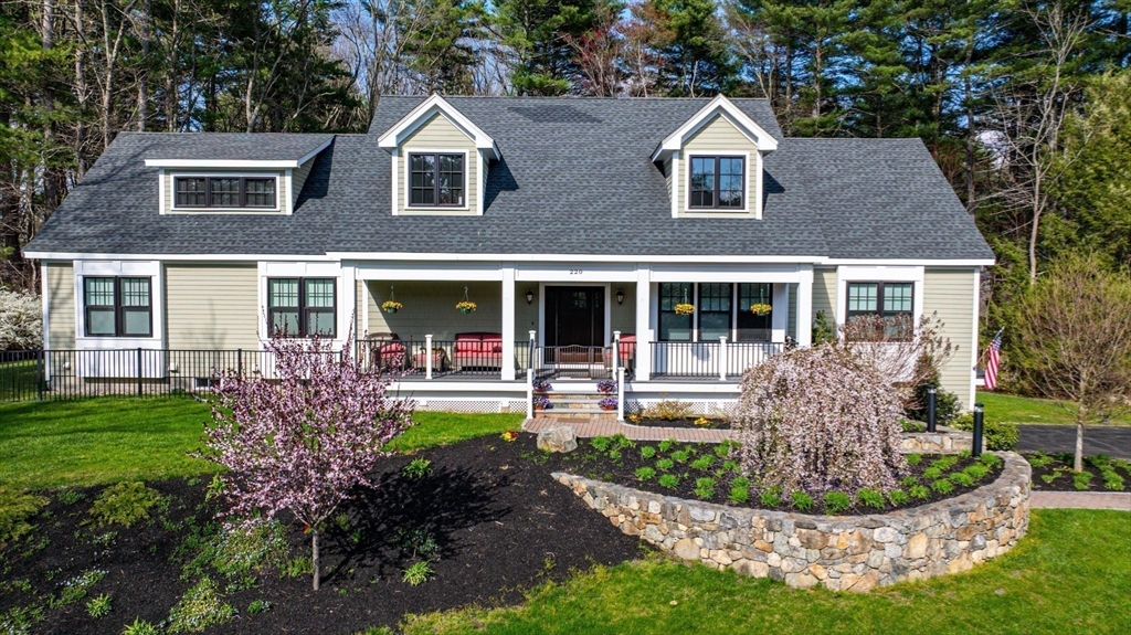 220 Maynard Rd