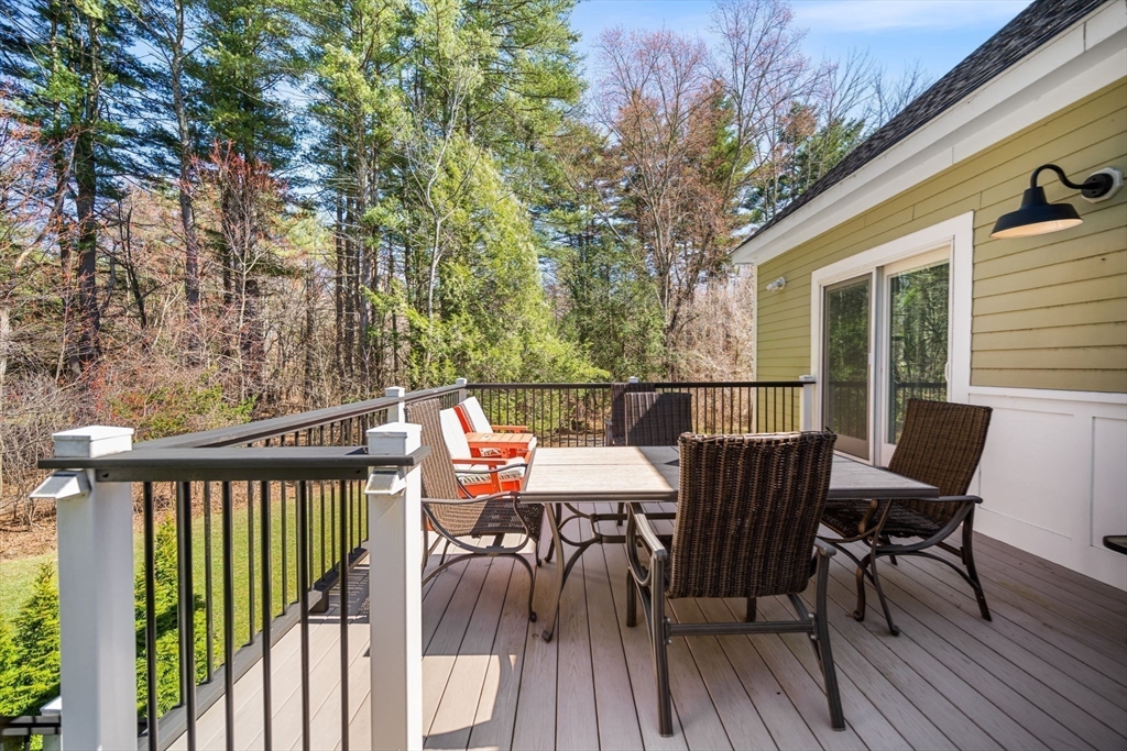 220 Maynard Rd