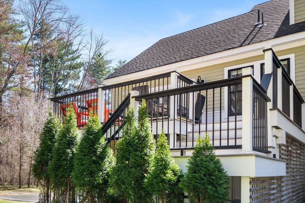 220 Maynard Rd