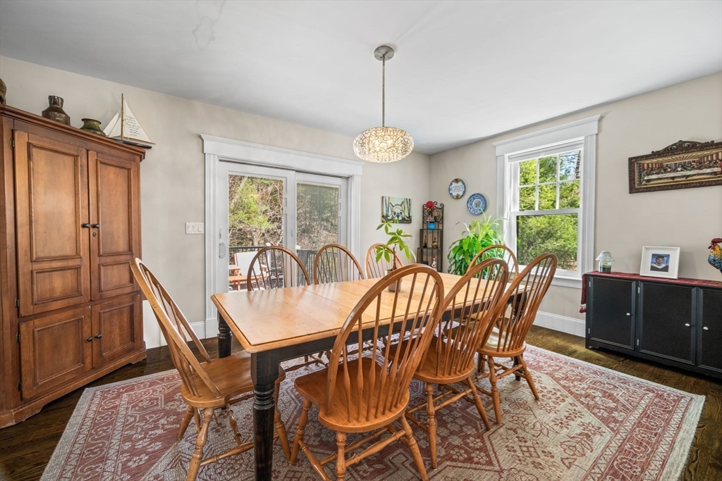 220 Maynard Rd