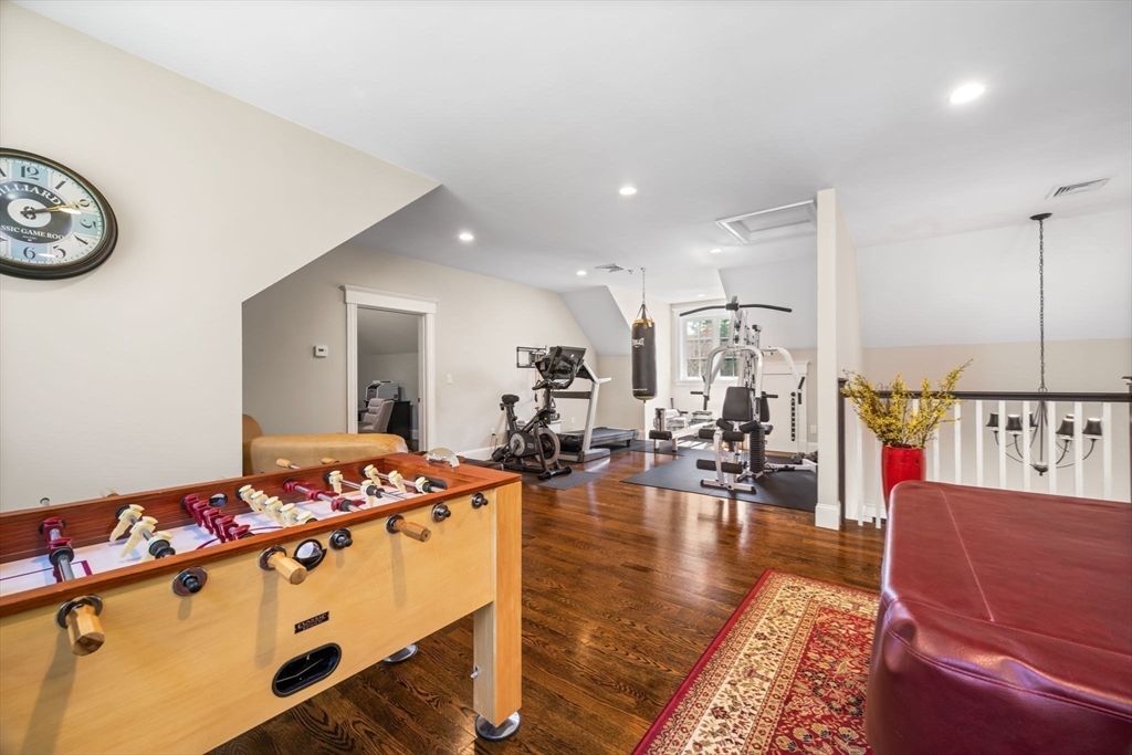 220 Maynard Rd