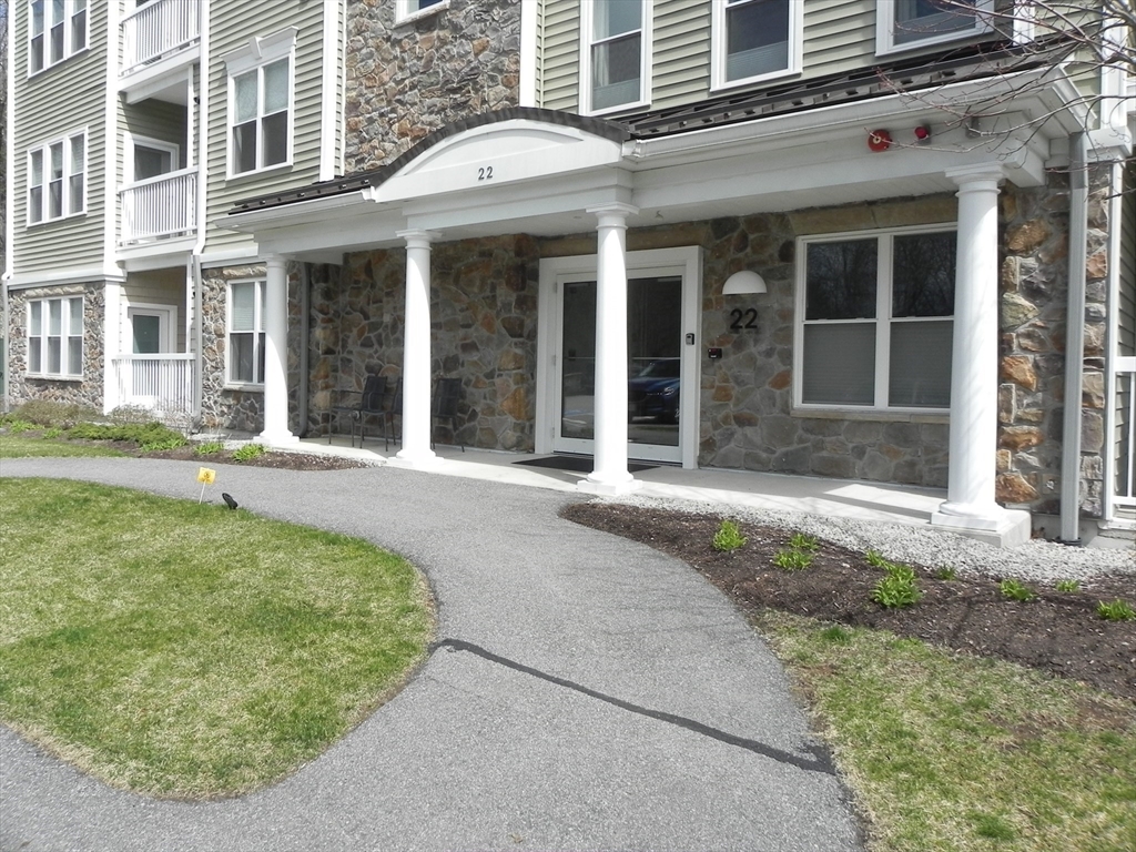 22 Farmstead Lane # 406