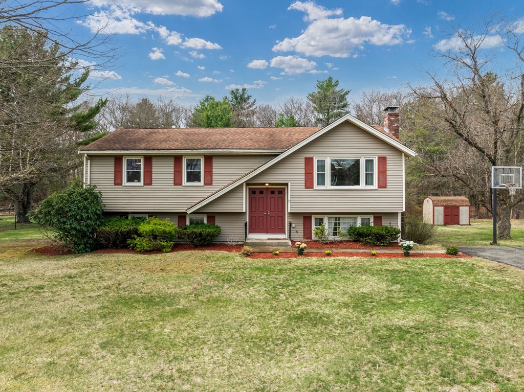 13 Independence Ln