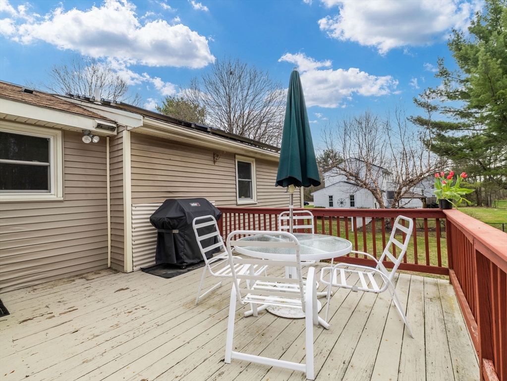 13 Independence Ln