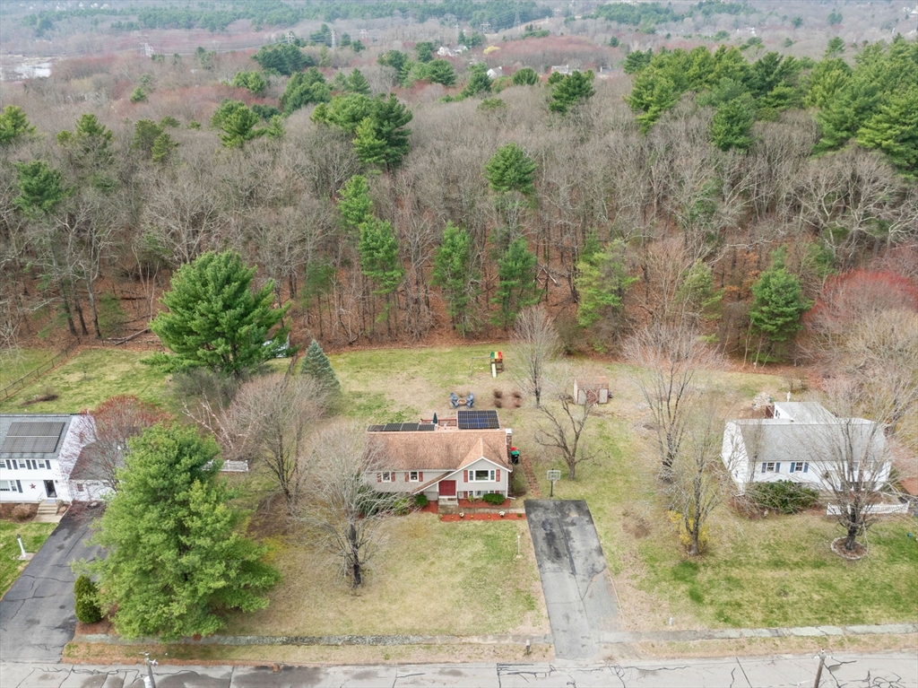 13 Independence Ln