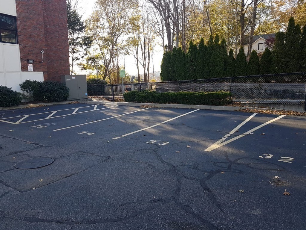 99 Chestnut Hill Ave # 307