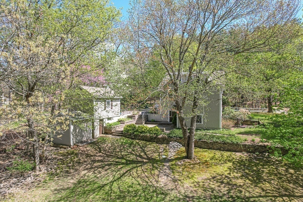 407 Walpole Street