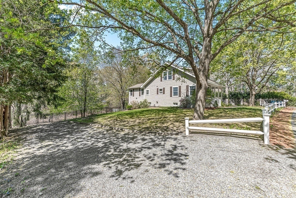 407 Walpole Street
