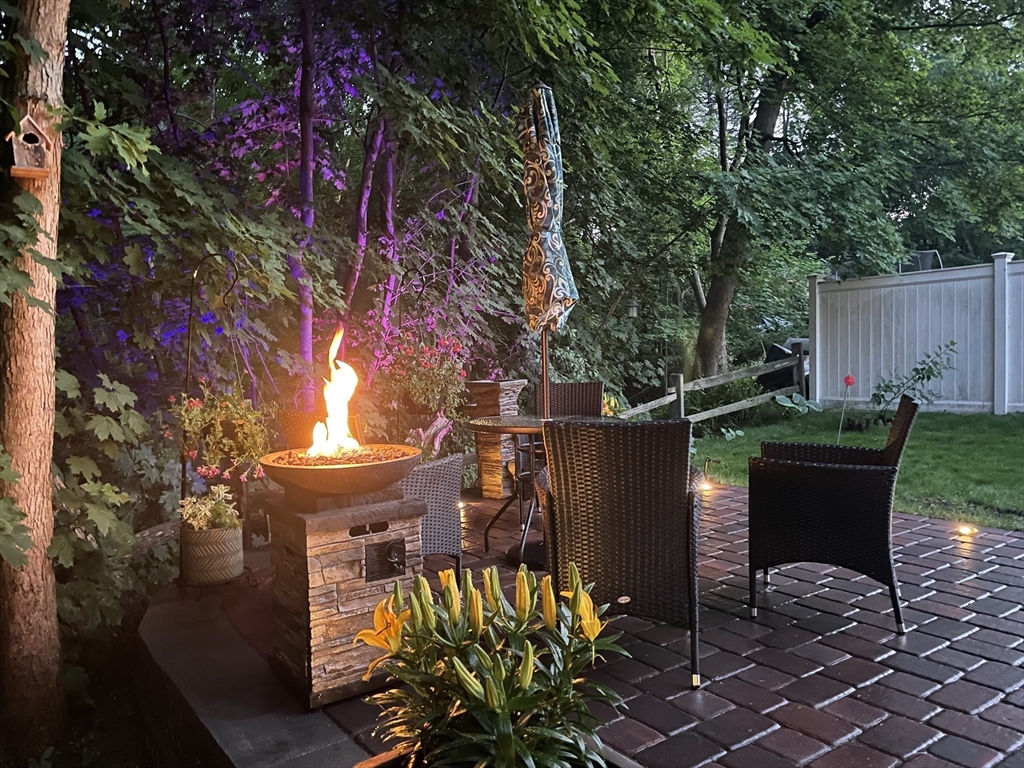 13 W Dexter Ave # 1