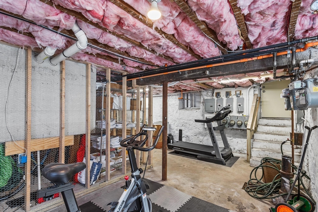 11 Eliot St # 2