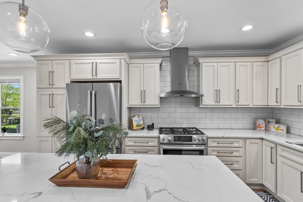 11 Eliot St # 2
