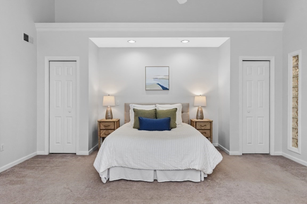 228 Algonquin Trl # 228