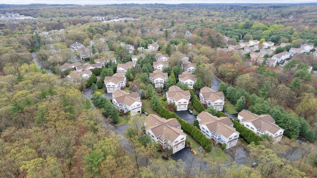 228 Algonquin Trl # 228