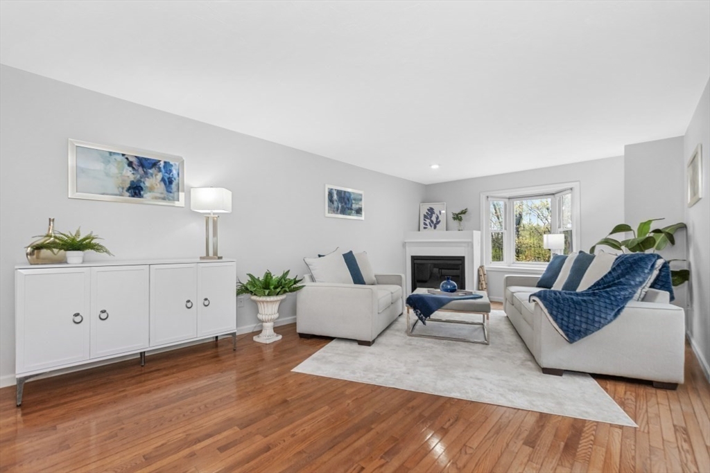 228 Algonquin Trl # 228