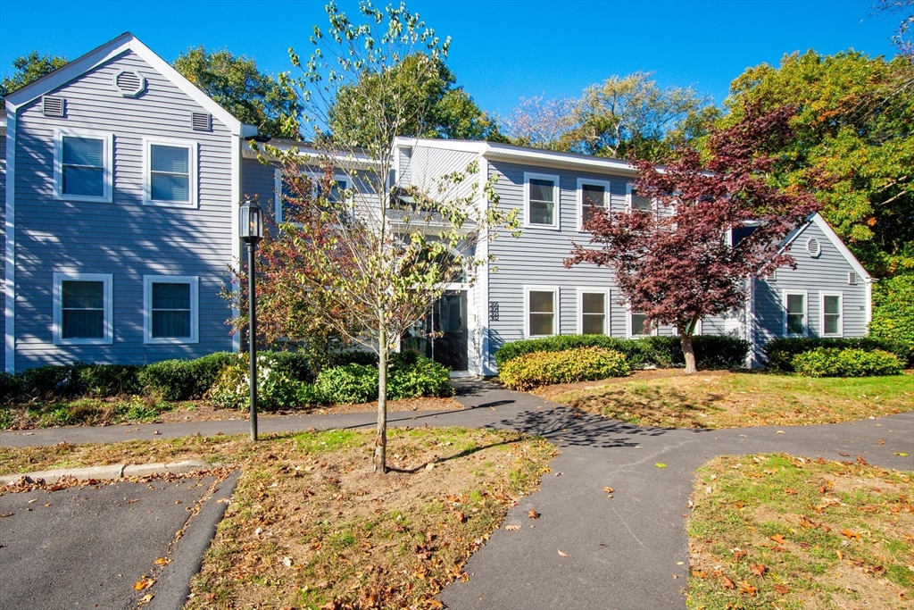 303 Tuckers Ln # 303