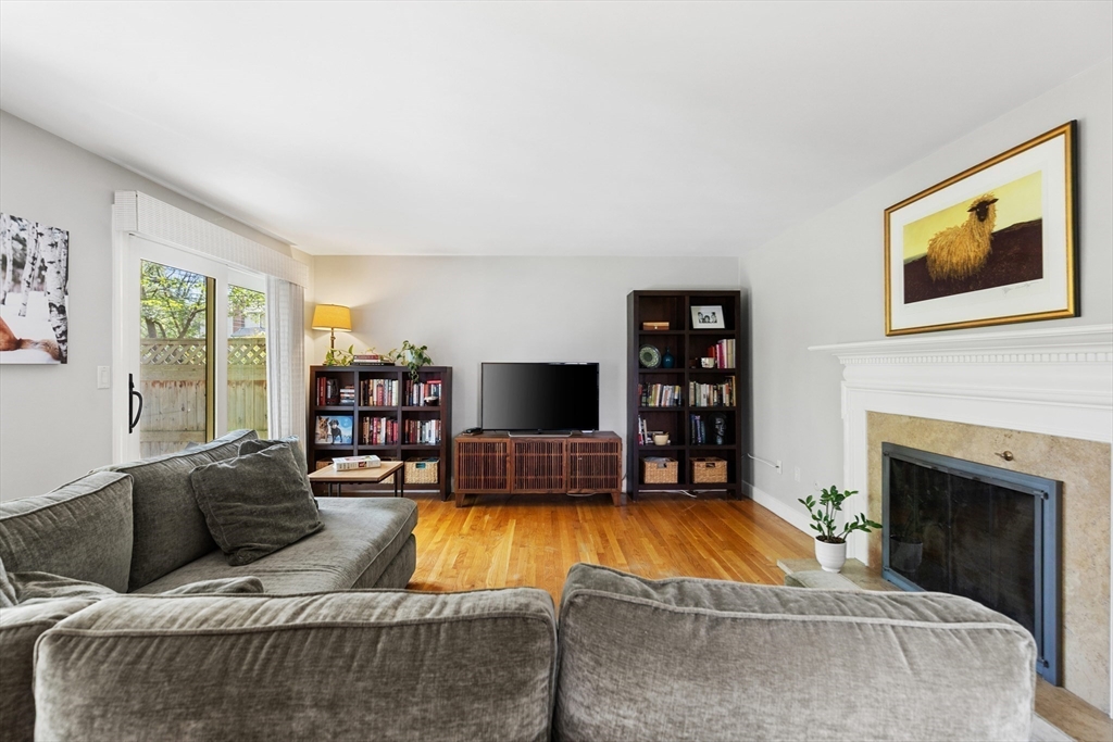 1505 Massachusetts Ave # 6