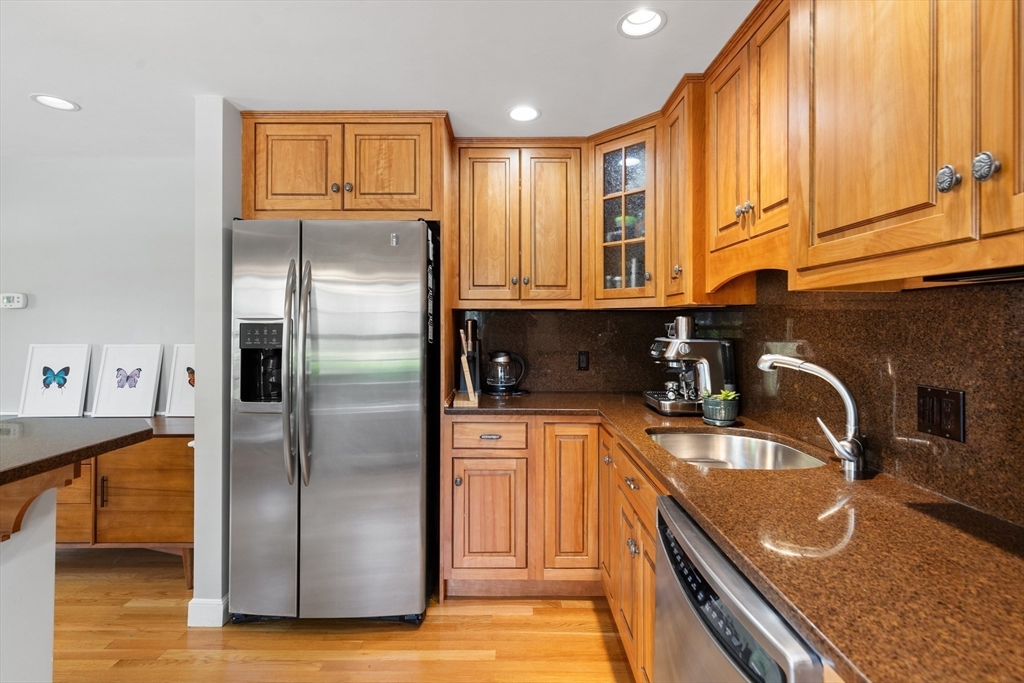 1505 Massachusetts Ave # 6