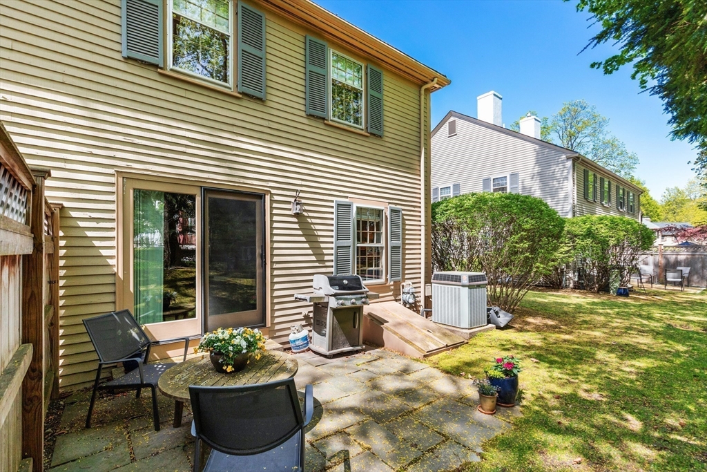 1505 Massachusetts Ave # 6