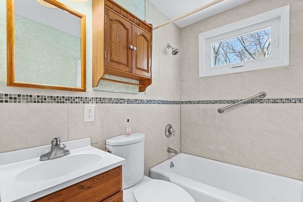 35 Wilmington Rd