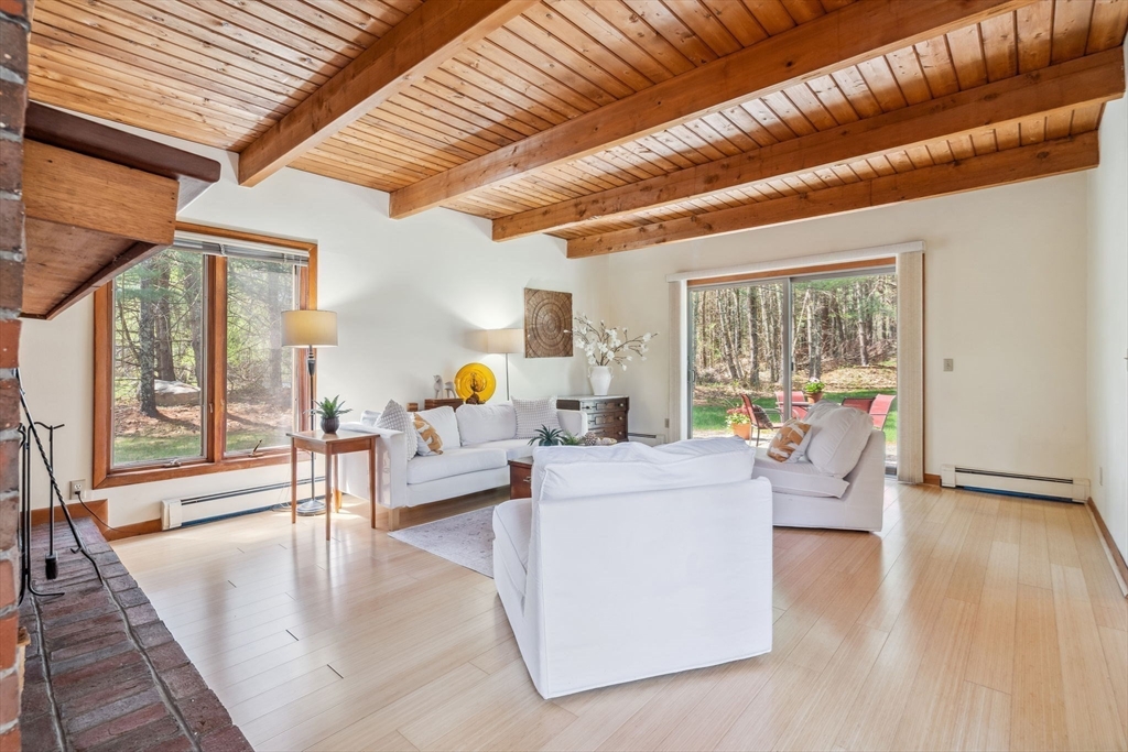 46 Kirkland Dr