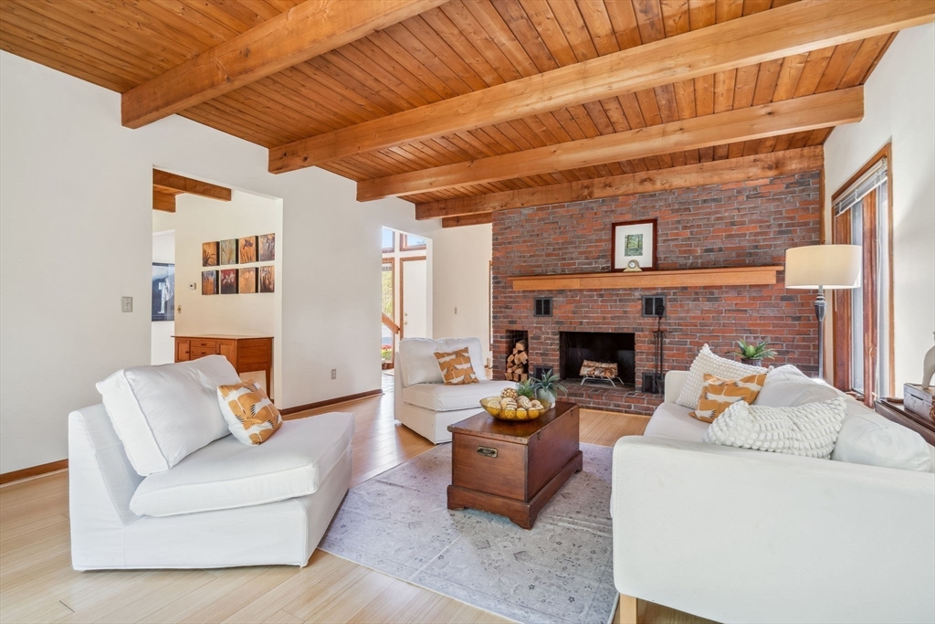 46 Kirkland Dr