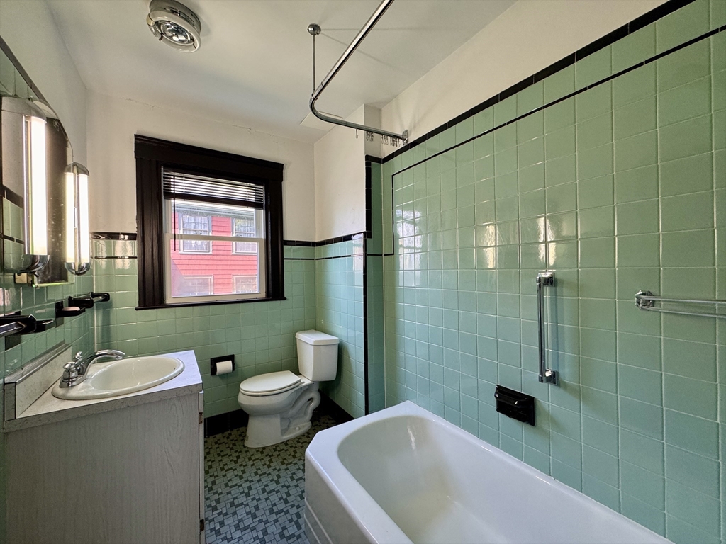 15 Slade St. # 1