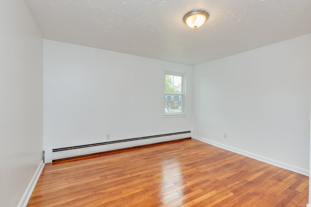 28 Mckenney Cir