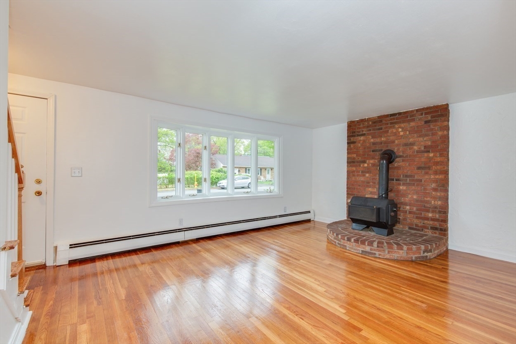 28 Mckenney Cir