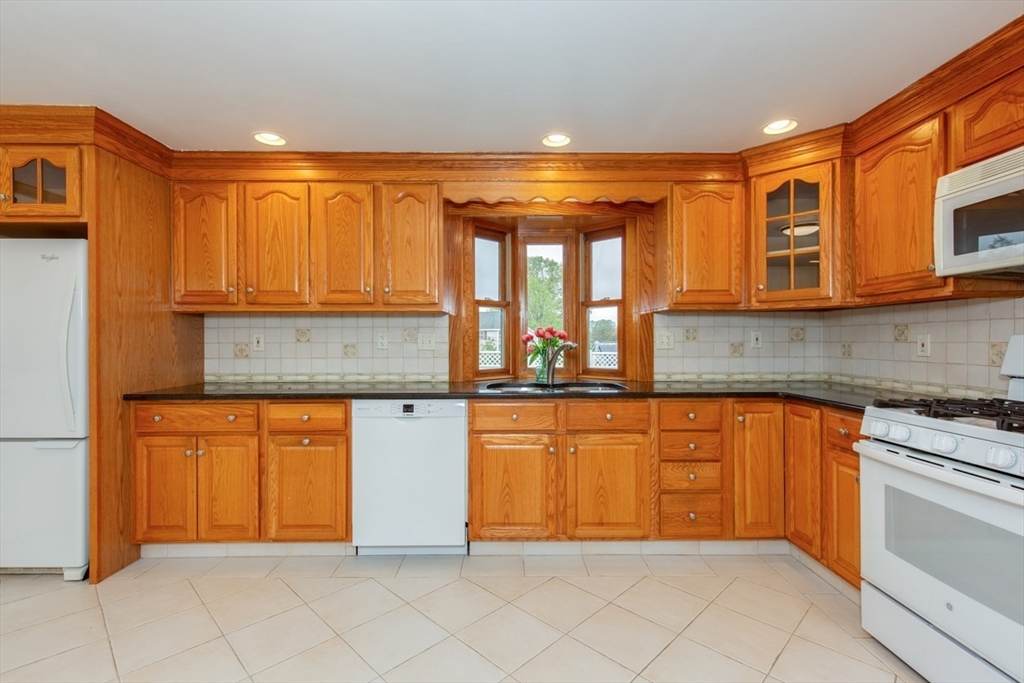 28 Mckenney Cir