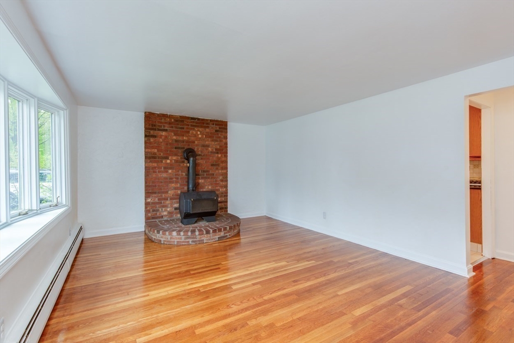 28 Mckenney Cir
