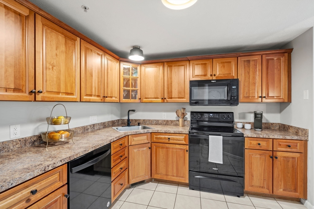 111 Caspian Way # 111
