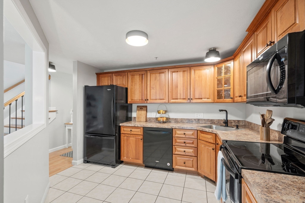 111 Caspian Way # 111