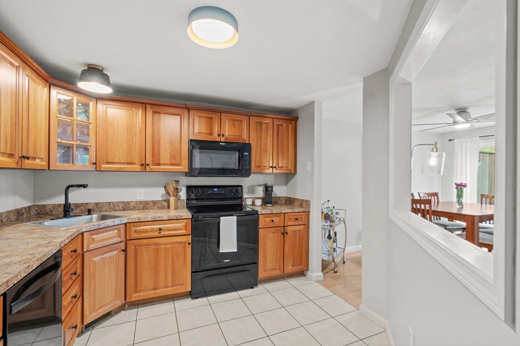 111 Caspian Way # 111