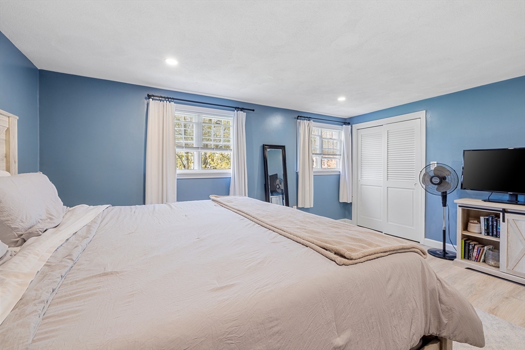 144 Old Ferry Road # J