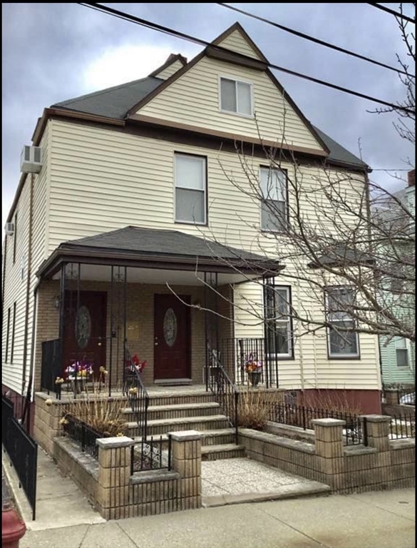 57 Dartmouth St # 2