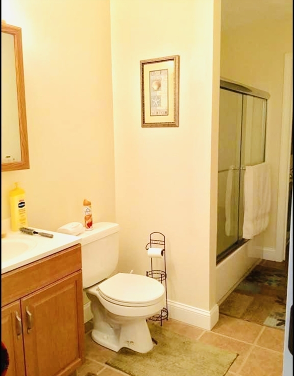 57 Dartmouth St # 2