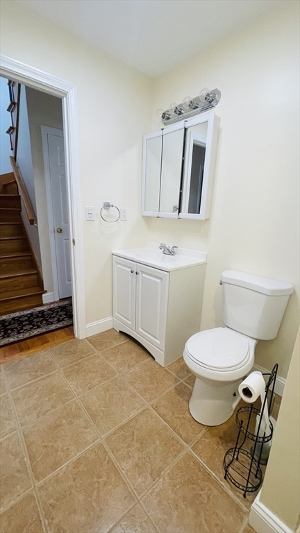 57 Dartmouth St # 2