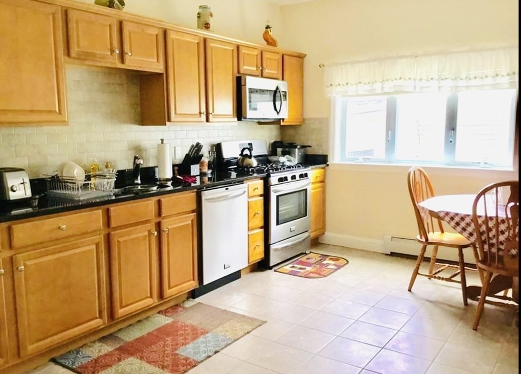 57 Dartmouth St # 2