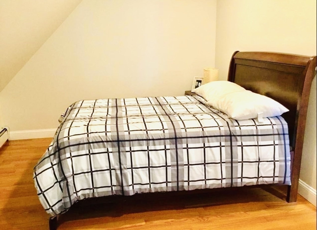 57 Dartmouth St # 2