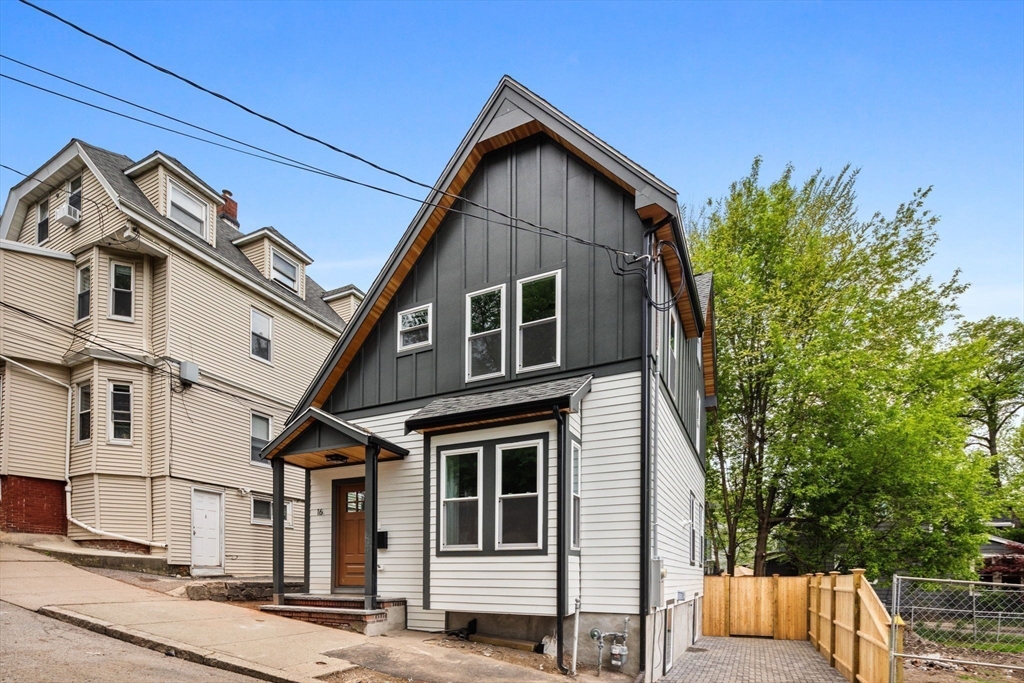 16 Edgar Ave