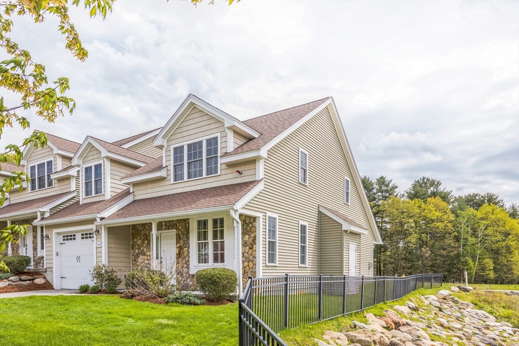 53 Baldwin Rd # 1401